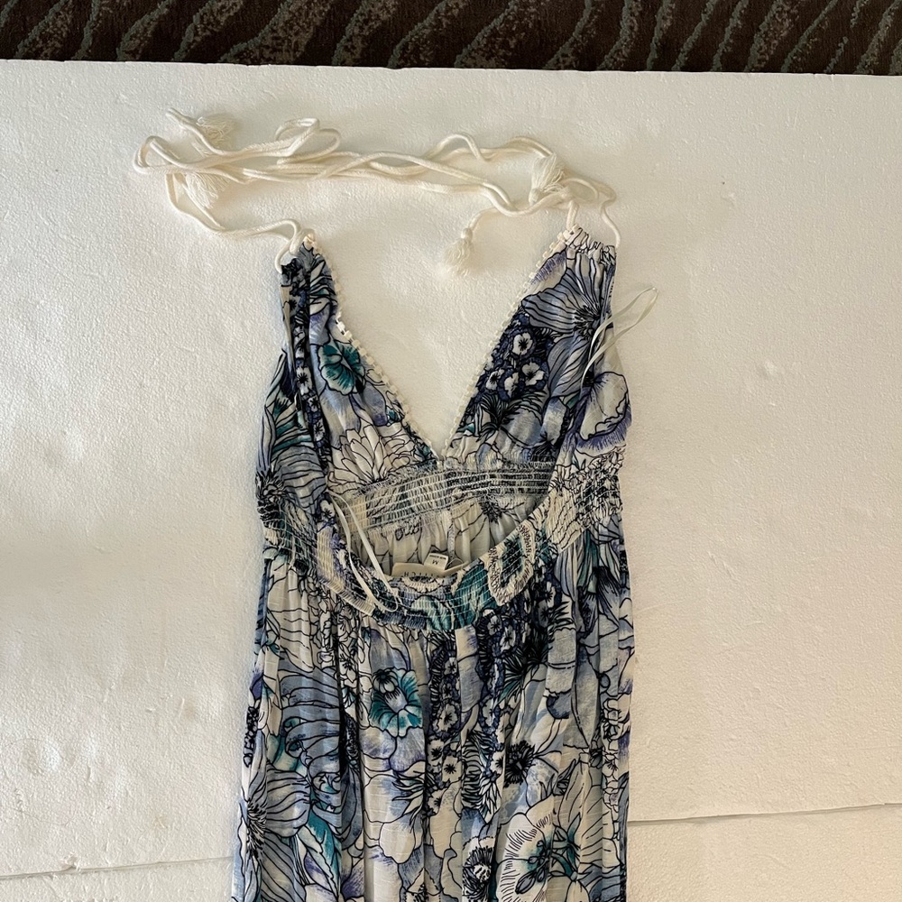 Lovestitch halter maxi dress - Picture 4 of 7